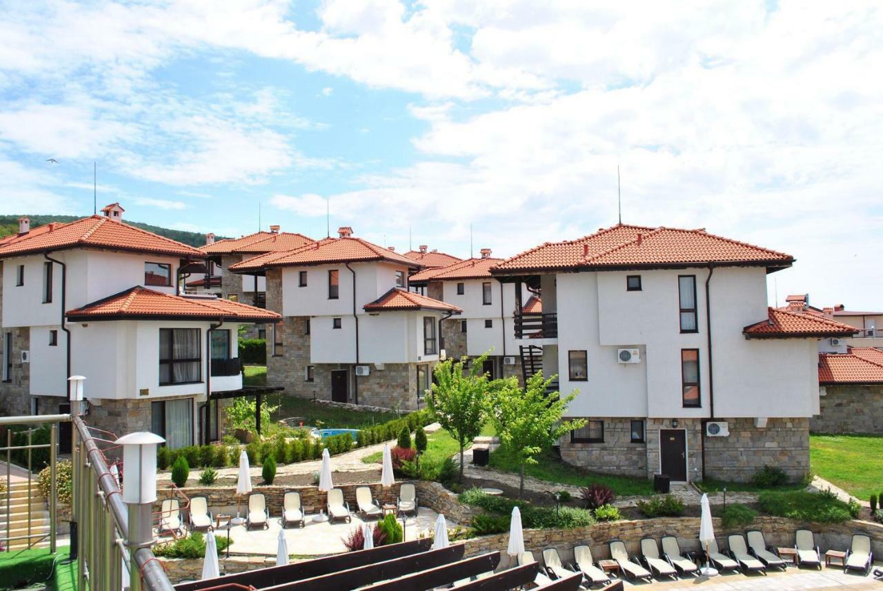 Villa Rosi - Bay View Villas 코샤리챠 외부 사진
