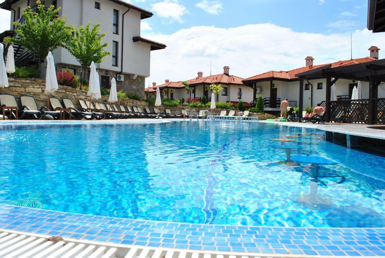 Villa Rosi - Bay View Villas 코샤리챠 외부 사진