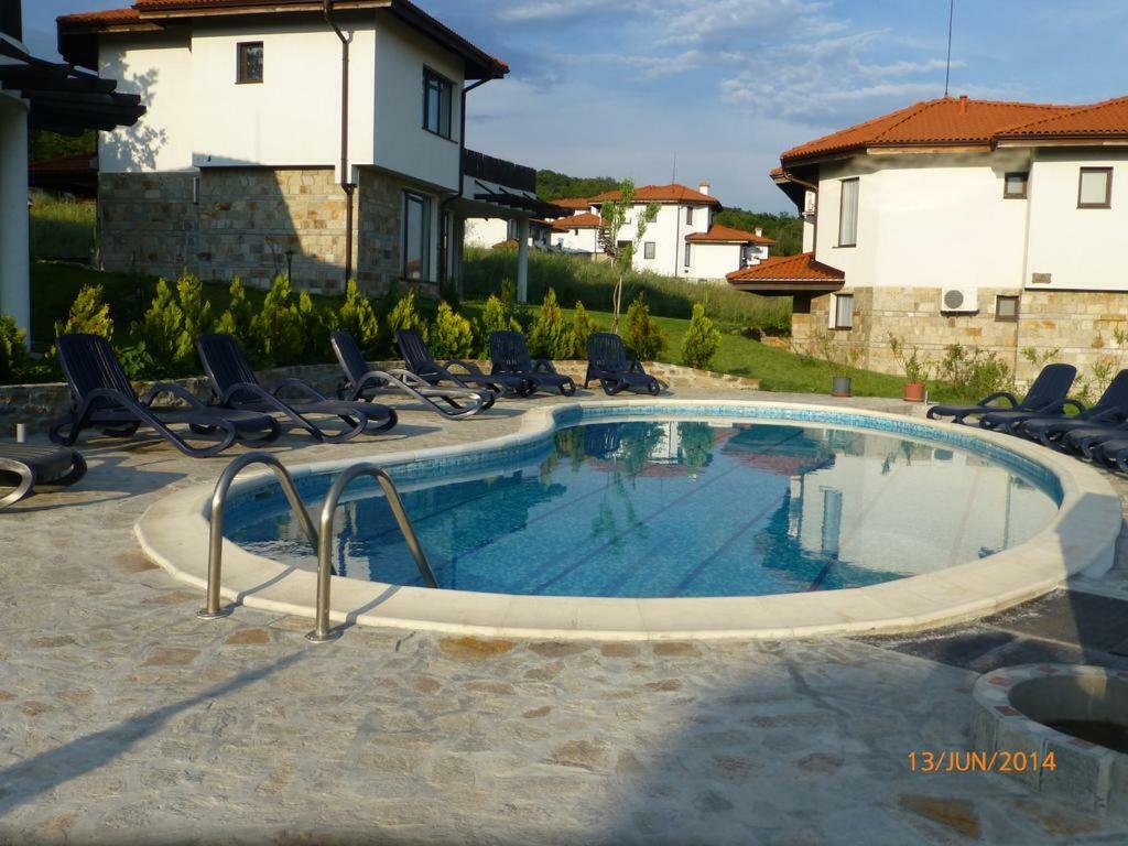 Villa Rosi - Bay View Villas 코샤리챠 외부 사진